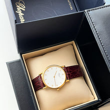 Load image into Gallery viewer, Solid 18ct Gold Men&#39;s / Unisex Chopard Classic Mechanical Watch - Boxed
