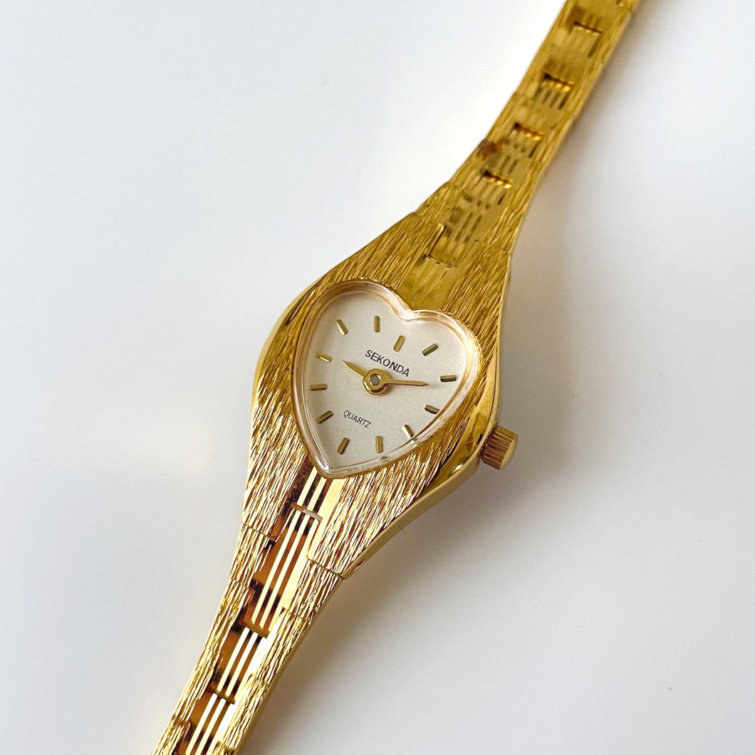 Vintage Ladies Sekonda Gold-Tone Quartz Watch with Heart Shaped Dial