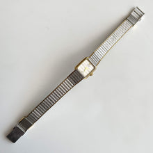 Load image into Gallery viewer, Tiny Vintage Duo-Tone Ladies&#39; Seiko Quartz Watch
