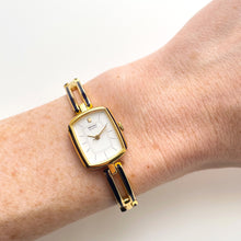 Load image into Gallery viewer, Vintage 1990s Gold-Plated Ladies&#39; Seiko Quartz Watch With Thin Bracelet
