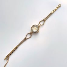 Load image into Gallery viewer, Elegant Gold-Plated Ladies&#39; Quartz Watch with Small Round Dial and Dainty Bracelet
