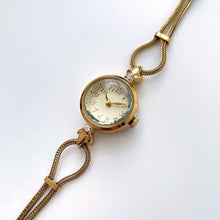 Load image into Gallery viewer, Elegant Gold-Plated Ladies&#39; Quartz Watch with Small Round Dial and Dainty Bracelet
