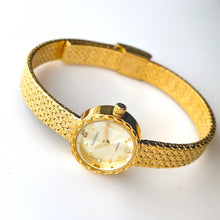 Load image into Gallery viewer, Elegant 24k Gold-Plated Finchley Ladies&#39; Quartz Watch with Small Round Dial and Faceted Glass
