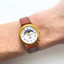 Load image into Gallery viewer, Ladies&#39; Vintage Gold-Plated Lorus Sun &amp; Moon Phase Quartz Watch
