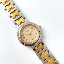 Load image into Gallery viewer, Vintage Two-Tone Hermès Clipper Ladies&#39; Quartz Watch with Round Beige Dial
