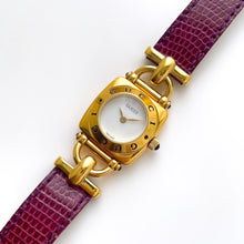 Load image into Gallery viewer, 1990s Gucci Quartz Watch with White Dial and Leather Strap
