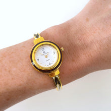 Load image into Gallery viewer, Vintage André Mouche Quartz Watch Set with Interchangeable Bezel, Enamel Design and Gold-Plated Bangle Bracelet
