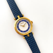 Load image into Gallery viewer, Vintage 90s Ladies&#39; Gucci Quartz Watch with Beige and Blue Dial and Leather Strap - Boxed
