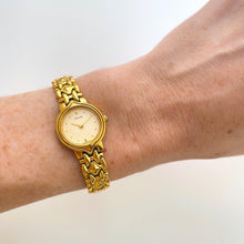 Load image into Gallery viewer, Vintage Ladies&#39; Gold-Plated Accurist Quartz Watch with Beige Round Dial
