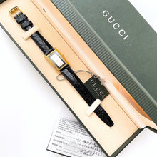 Load image into Gallery viewer, Vintage 1998 Gucci 2600L Quartz Watch with Rectangular Tank-Style Dial and Black Leather Strap
