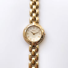 Load image into Gallery viewer, Rare 90s Gold-Plated Seiko Tissé Quartz Watch with Round Dial and Thin Bracelet
