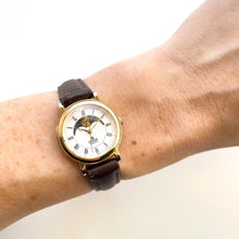 Load image into Gallery viewer, Vintage Ladies&#39; Gold-Plated Lorus Sun &amp; Moon Quartz Watch with Brown Leather Strap
