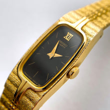 Load image into Gallery viewer, Tiny Vintage Gold-Plated Ladies&#39; Seiko Quartz Watch with Black Rectangular Dial
