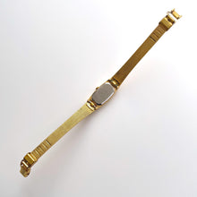 Load image into Gallery viewer, Tiny Vintage Gold-Plated Ladies&#39; Seiko Quartz Watch with Black Rectangular Dial
