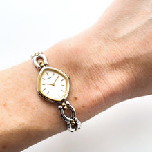 Load image into Gallery viewer, Rare Vintage 90s Two-Tone Seiko Quartz Watch with Thin Bracelet
