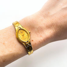 Load image into Gallery viewer, Vintage Gold-Plated Ladies&#39; Citizen Quartz Watch with Gold Dial and Integrated Bracelet
