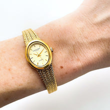 Load image into Gallery viewer, Vintage Ladies&#39; Constant Gold-Plated Quartz Watch with Oval Dial
