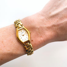 Load image into Gallery viewer, Vintage 1990s Gold-Plated Ladies&#39; Seiko Quartz Watch with White Dial and Intricate Bracelet - Boxed
