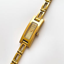 Load image into Gallery viewer, Vintage Ladies&#39; 90s Gucci 3900L Quartz Watch with Textured Rectangular Gold Dial
