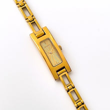 Load image into Gallery viewer, Vintage Ladies&#39; 90s Gucci 3900L Quartz Watch with Textured Rectangular Gold Dial
