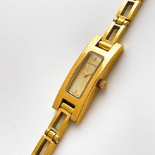 Load image into Gallery viewer, Vintage Ladies&#39; 90s Gucci 3900L Quartz Watch with Textured Rectangular Gold Dial
