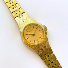 Load image into Gallery viewer, Vintage 1970s Gold-Plated Seiko Ladies&#39; Mechanical Watch with Round Dial
