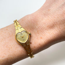 Load image into Gallery viewer, Vintage Ladies Sekonda Gold-Tone Watch with Heart Shaped Dial
