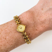 Load image into Gallery viewer, Rare 1996 Ladies&#39; Gold-Tone Seiko Quartz Watch with Heart Pattern
