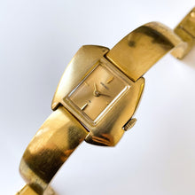 Load image into Gallery viewer, 1973 Asymmetrical Seiko Mechanical Watch with Gold-Tone Dial
