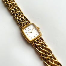 Load image into Gallery viewer, Thin 1990 Gold-Plated Ladies&#39; Seiko Quartz Watch
