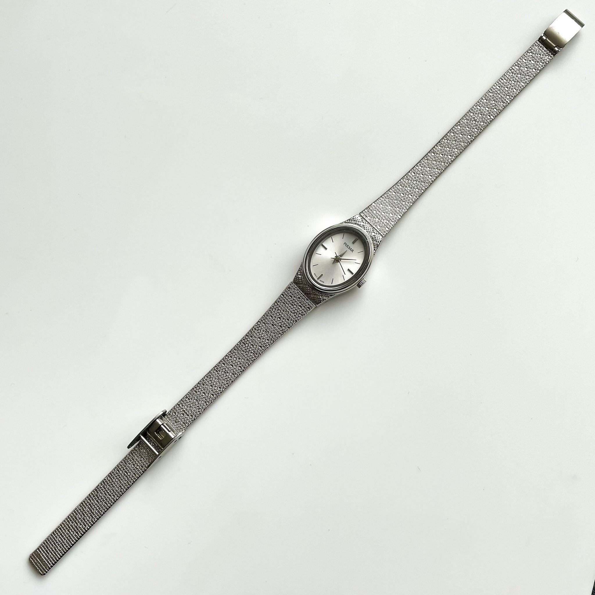 Pulsar quartz outlet women's watch