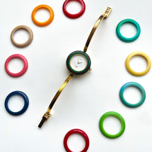 Load image into Gallery viewer, Rare Boxed 90s Gucci Bangle Watch with Interchangeable Bezels
