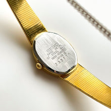 Load image into Gallery viewer, 1990s Ladies&#39; Gold-Tone Seiko Quartz Watch with Oval Dial
