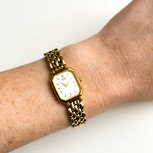 Load image into Gallery viewer, Thin 1990s Gold-Plated Ladies&#39; Seiko Quartz Watch
