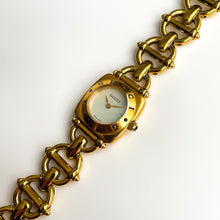 Load image into Gallery viewer, 1990s Gucci Quartz Watch with Mother of Pearl Dial and Gold-Plated Bracelet
