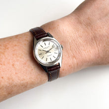 Load image into Gallery viewer, Vintage Favre-Leuba &quot;Harpoon&quot; Automatic Watch with Silver Dial and Date Window
