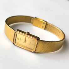 Load image into Gallery viewer, Rare Boxed 1985 Gold-Plated Seiko Lassale Quartz Watch
