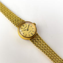 Load image into Gallery viewer, Vintage Ladies&#39; Gold-Plated Tissot Quartz Watch With Integrated Bracelet
