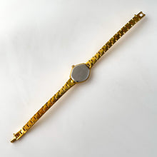 Load image into Gallery viewer, Vintage Ladies Excel Gold-Plated Watch with Heart Shaped Dial
