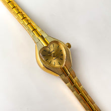 Load image into Gallery viewer, Vintage Ladies Excel Gold-Plated Watch with Heart Shaped Dial
