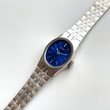 Load image into Gallery viewer, 1974 Silver-Tone Seiko Mechanical Watch with Blue Dial
