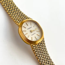 Load image into Gallery viewer, Vintage Ladies&#39; Gold-Plated Tissot Quartz Watch With Integrated Bracelet
