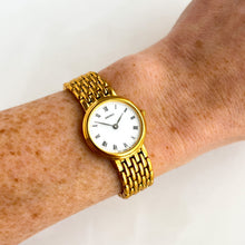 Load image into Gallery viewer, Vintage 1990s Gold-Plated Ladies&#39; Seiko Quartz Watch with Round White Dial
