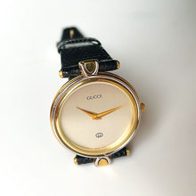 Load image into Gallery viewer, 90s Two-Tone Gucci Unisex Quartz Watch with Black Leather Strap
