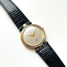 Load image into Gallery viewer, 90s Two-Tone Gucci Unisex Quartz Watch with Black Leather Strap
