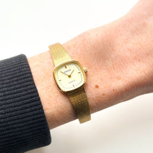 Load image into Gallery viewer, Ladies&#39; Vintage Gold-Plated Tissot Quartz Watch with Beige Dial
