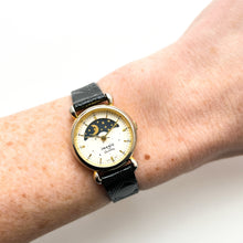 Load image into Gallery viewer, Vintage 90s Ladies&#39; Imagio Sun &amp; Moon Phase Quartz Watch
